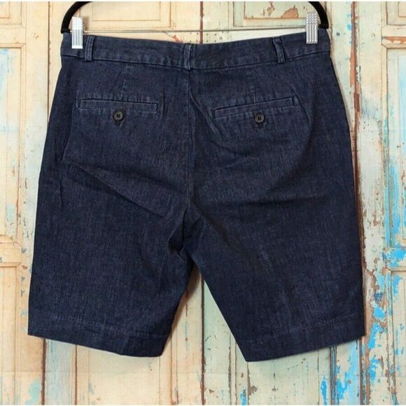 Banana Republic Womens Size 28/6 Blue Flat Front Slash Pockets Chino Shorts - Picture 2 of 6